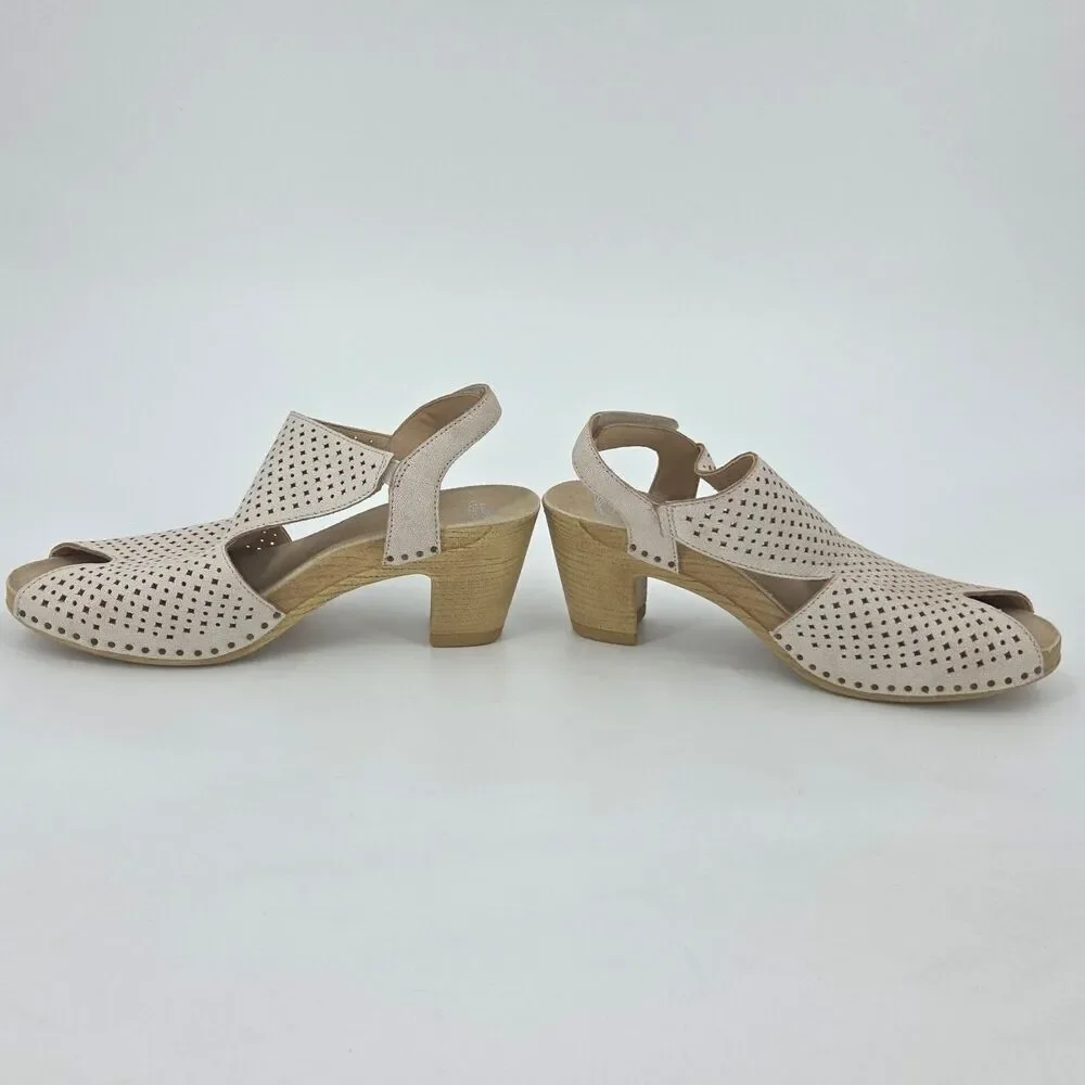 Dansko Teagan Leather Sandals Womens Size 41 White Slingback Neutral  Granny